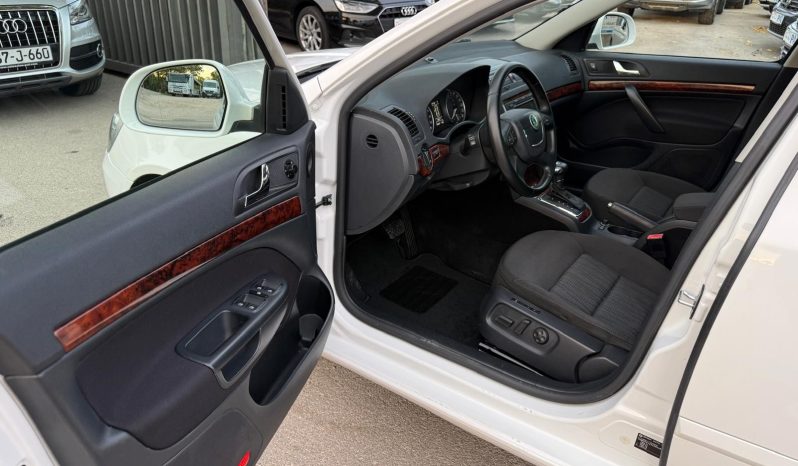 
								Škoda Octavia A5 1.6 TDI DSG Automatik ELEGANCE Facelift 2011 full									