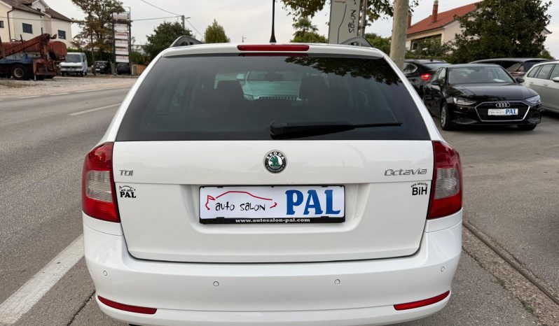 
								Škoda Octavia A5 1.6 TDI DSG Automatik ELEGANCE Facelift 2011 full									