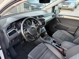 
										Volkswagen Touran 2.0 TDI DSG 150 KS 7 Sjedišta NAVIGACIJA 2017 full									