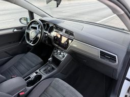 
										Volkswagen Touran 2.0 TDI DSG 150 KS 7 Sjedišta NAVIGACIJA 2017 full									