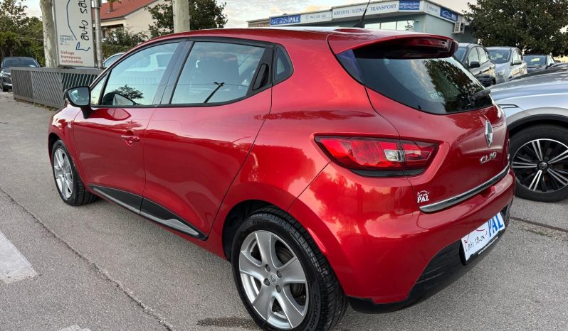 
								Renault Clio 4 1.5 dCi 75 KS NAVIGACIJA Dynamique 2015 full									