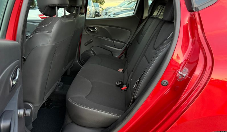 
								Renault Clio 4 1.5 dCi 75 KS NAVIGACIJA Dynamique 2015 full									